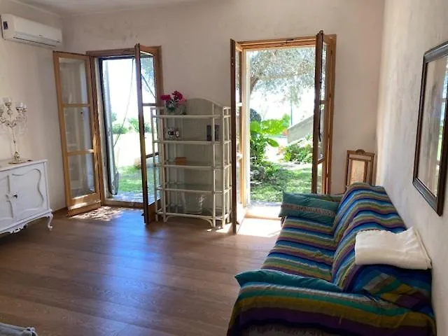 ***  La Casa Del Panorama Bed & Breakfast Valverde  Italy